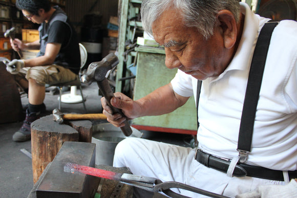 History and Story of Premium Knife Craftsman Ichiro Hattori