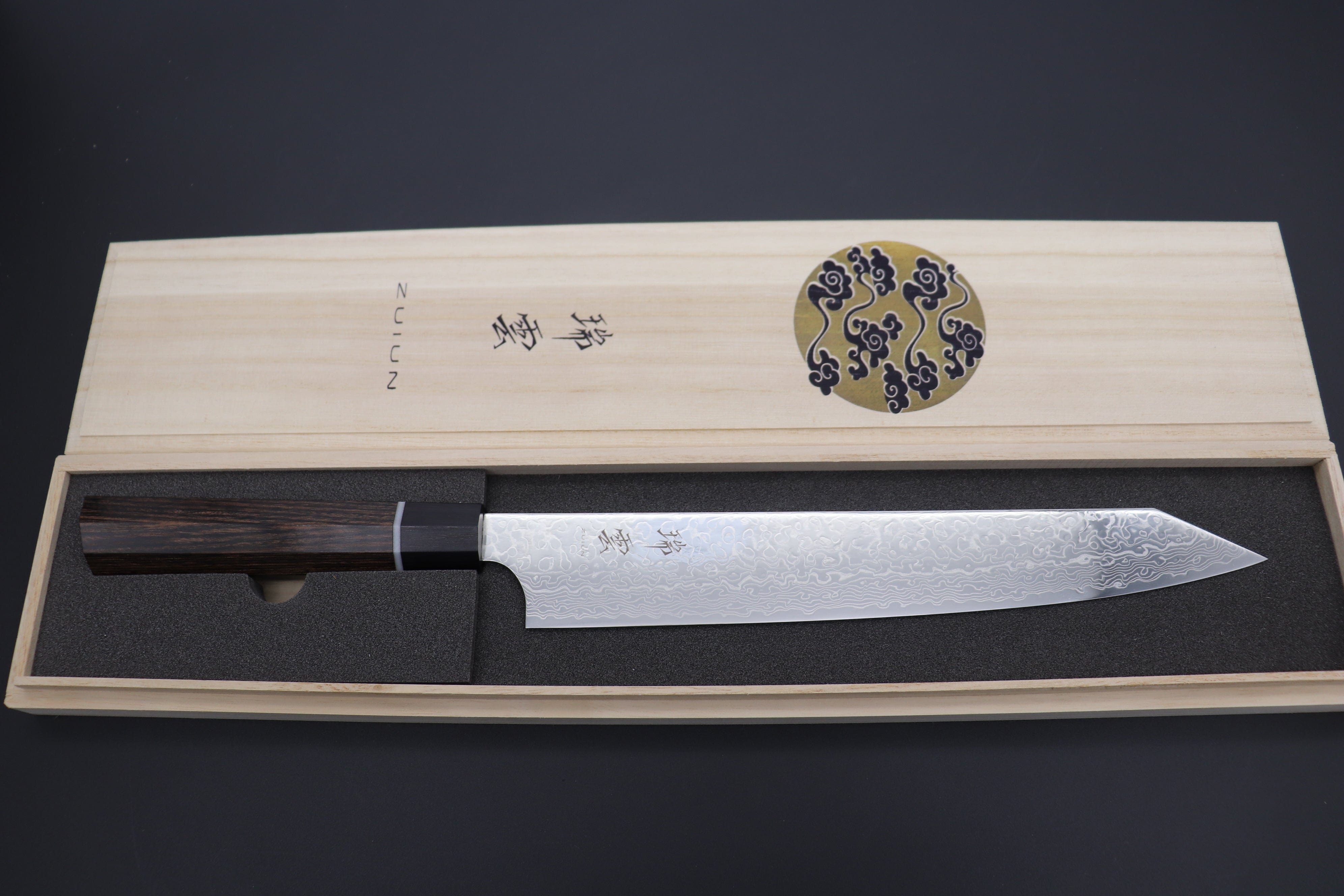 Sujihiki Japanese kitchen knife Seki Kanetsugu Pro J 6009 21cm for sale