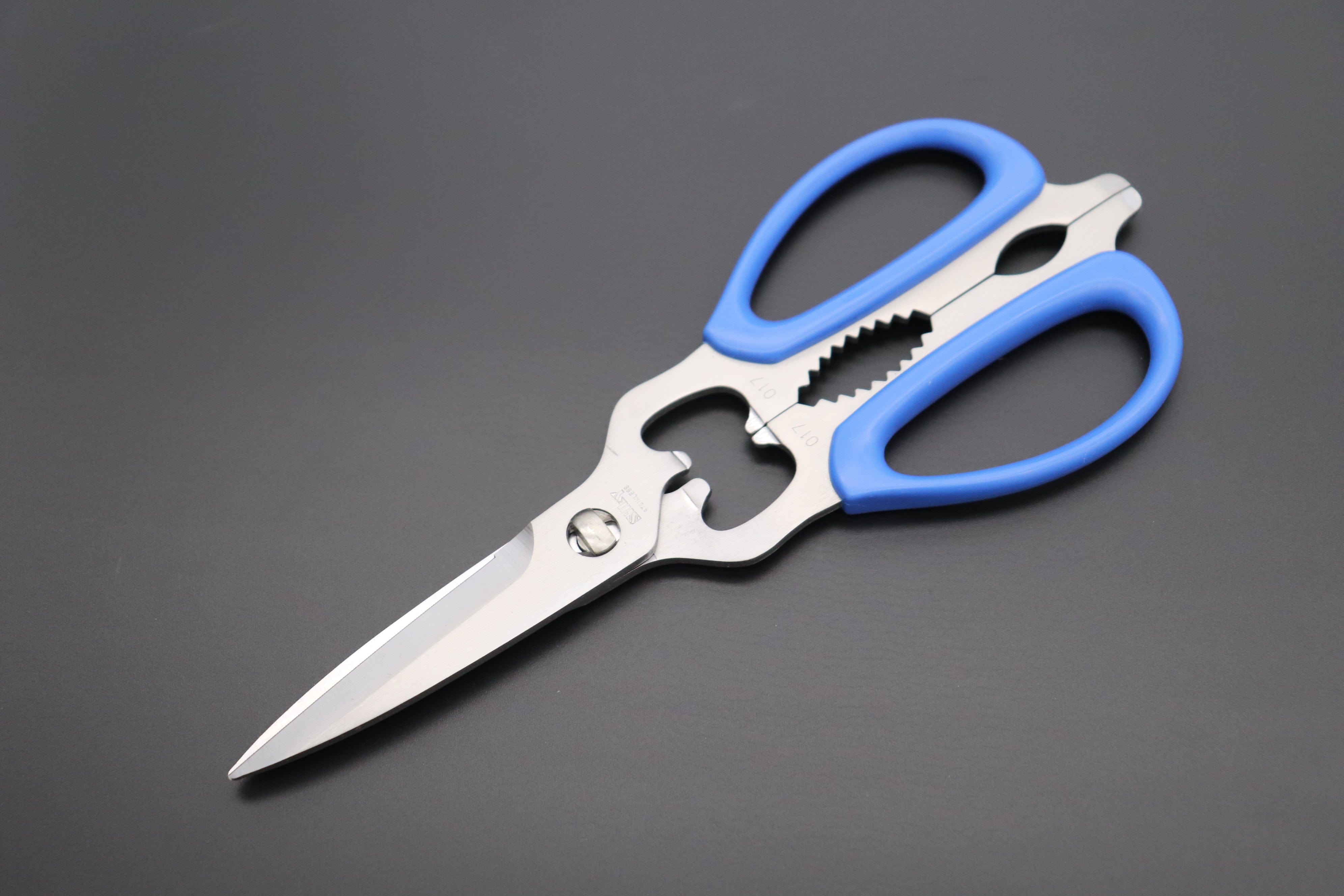 The Best Kitchen Shears, According to a Chef