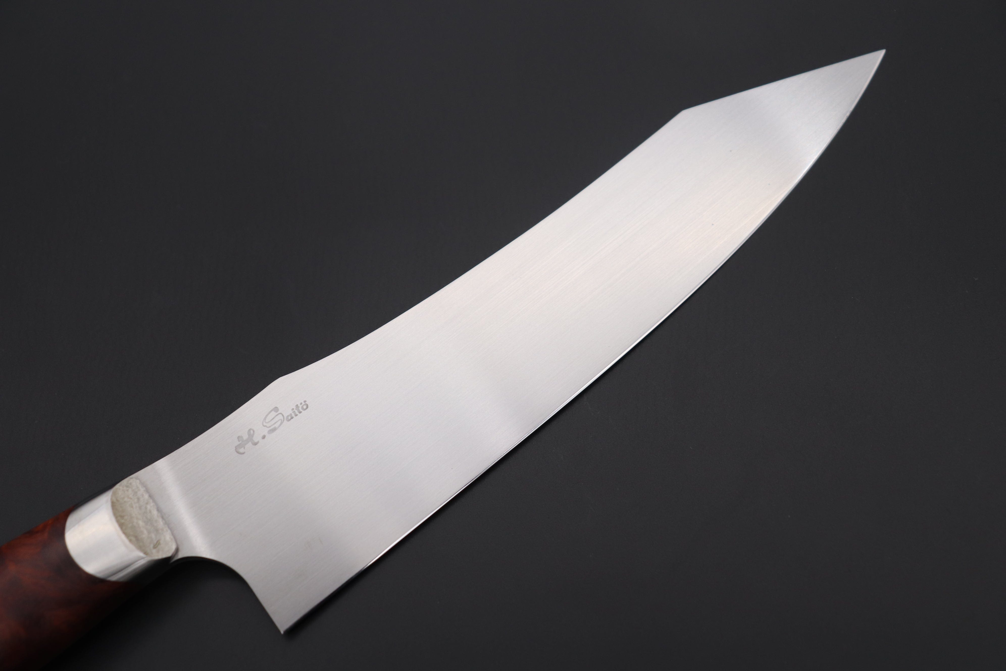 https://japanesechefsknife.com/cdn/shop/files/others-gyuto-custom-knife-maker-saito-hiroshi-custom-vg-10-gyuto-190mm-7-4-inch-quince-burl-wood-handle-sh-7-43309230457115.jpg?v=1698291575